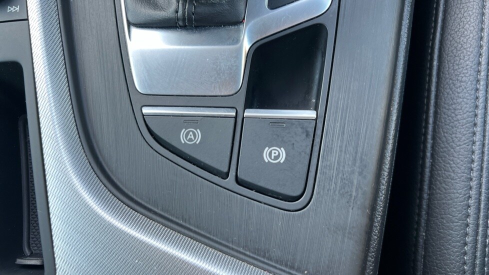 Used Audi A4 2019 for sale - 76635601: Photo 48