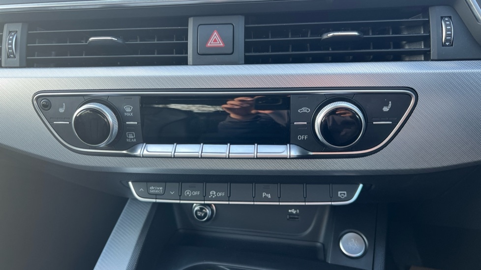 Used Audi A4 2019 for sale - 76635601: Photo 53