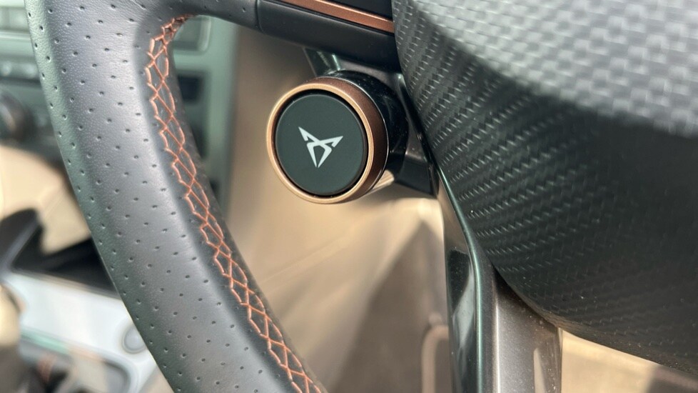 Used Cupra Ateca 2025 for sale - 75966920: Photo 44