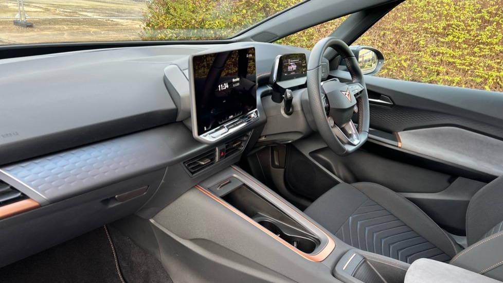 Used Cupra Born 2025 for sale - 76901529: Photo 2