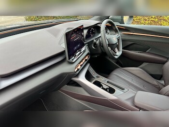 Used Cupra Terramar 2025 for sale - 76954223: Photo