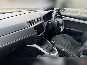 Used SEAT Arona 2019 for sale - 76116935: Photo 2