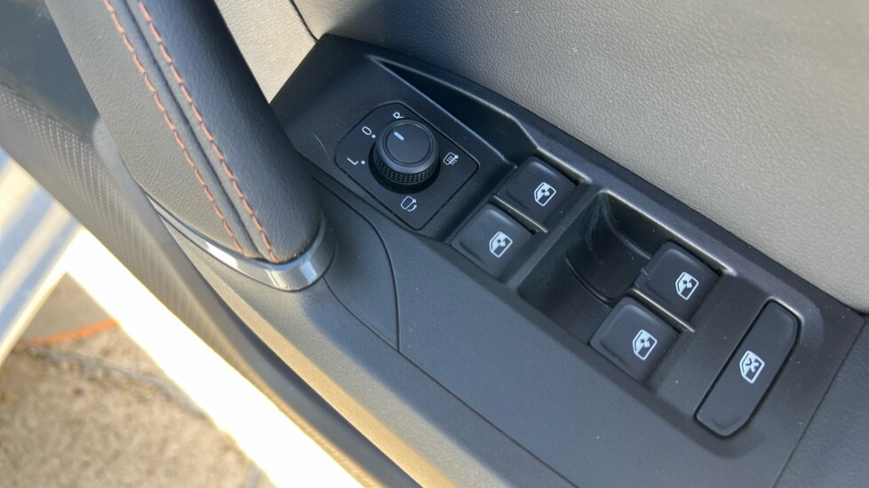 Used Cupra Leon 2024 for sale - 76062053: Photo 37