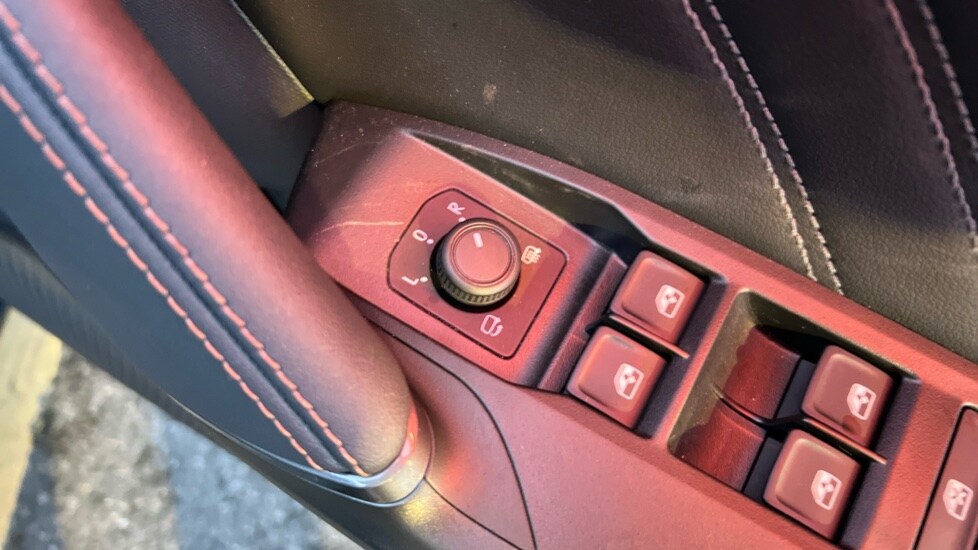 Used Cupra Leon 2025 for sale - 76404654: Photo 39