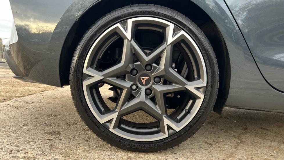 Used Cupra Leon 2025 for sale - 76404693: Photo 5