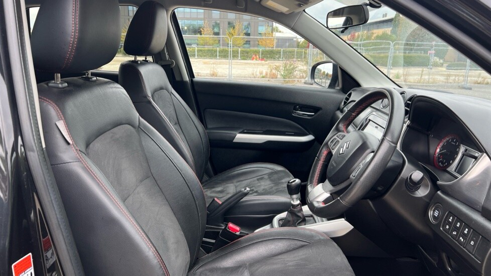 Used Suzuki Vitara 2017 for sale - 76062060: Photo 36