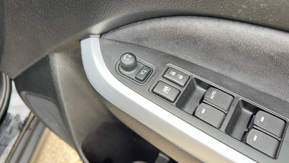 Used Suzuki Vitara 2017 for sale - 76062060: Photo 37
