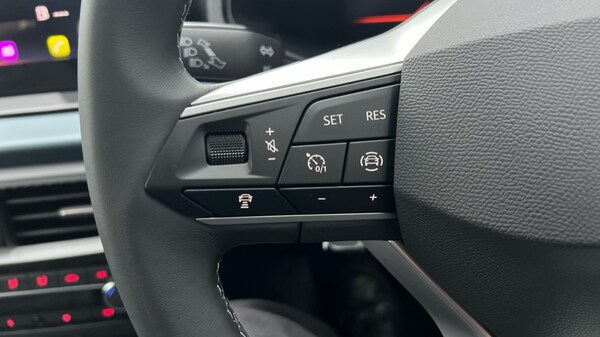 Used SEAT Arona 2025 for sale - 76289731: Photo 29