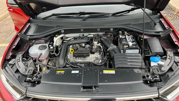 Used Volkswagen T-Roc 2023 for sale - 76130463: Photo 16