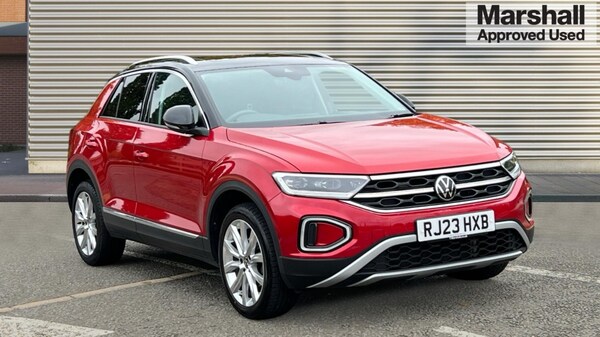 Used Volkswagen T-Roc 2023 for sale - 76130463: Photo 1