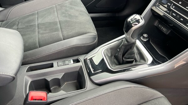 Used Volkswagen T-Roc 2023 for sale - 76130463: Photo 27