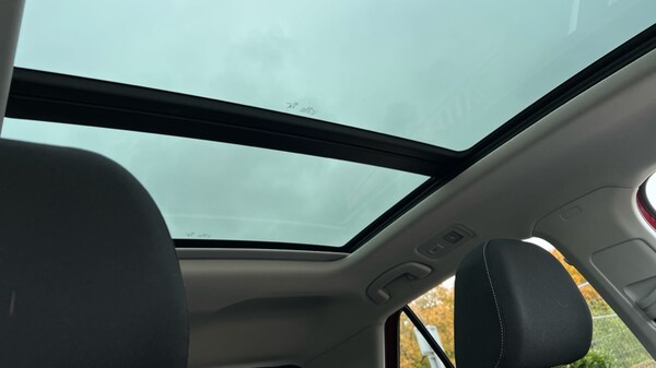 Used Volkswagen T-Roc 2023 for sale - 76130463: Photo 30