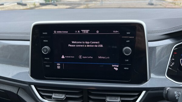 Used Volkswagen T-Roc 2023 for sale - 76130463: Photo 51