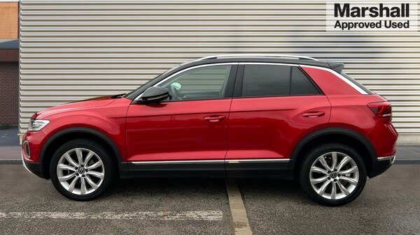 Used Volkswagen T-Roc 2023 for sale - 76130463: Photo 6