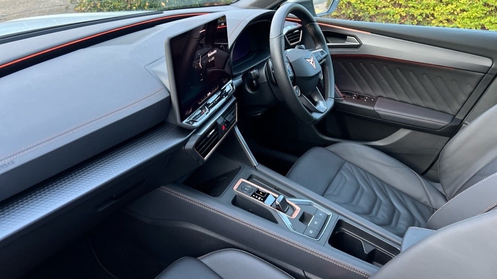 Used Cupra Leon 2025 for sale - 76539912: Photo 2