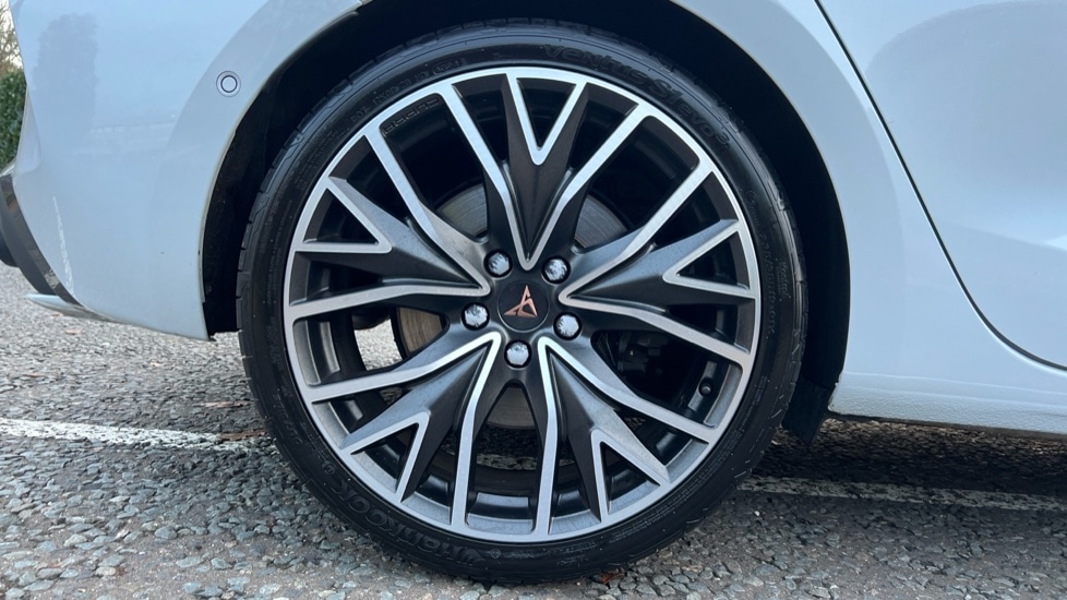 Used Cupra Leon 2025 for sale - 76539912: Photo 5