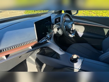 Used Cupra Tavascan 2025 for sale - 76563840: Photo