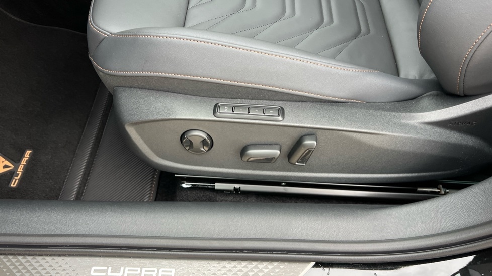 Used Cupra Leon 2025 for sale - 76328357: Photo 37