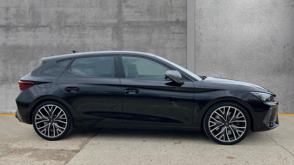 Used Cupra Leon 2025 for sale - 76328357: Photo 4