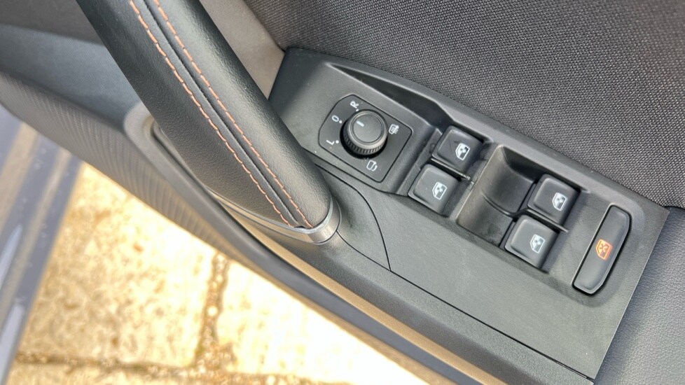 Used Cupra Leon 2025 for sale - 76328259: Photo 39