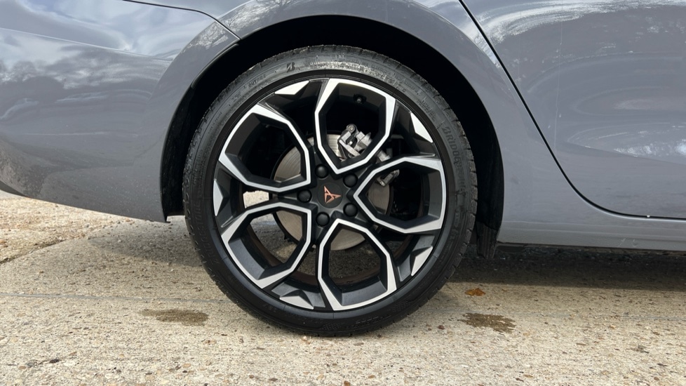Used Cupra Leon 2025 for sale - 76328259: Photo 5