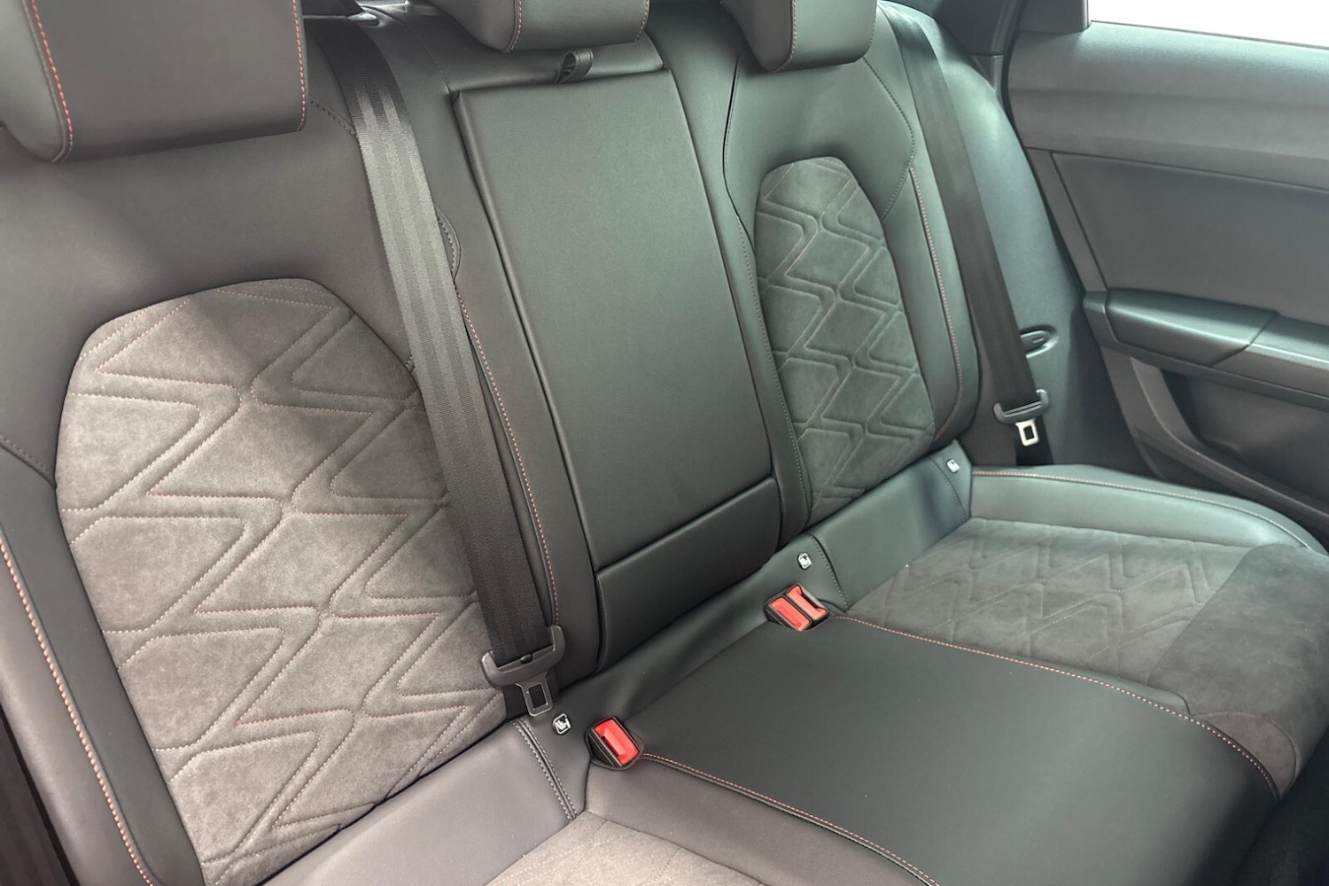 Used SEAT Leon 2025 for sale - 76442080: Photo 9