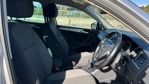 Used Volkswagen Tiguan 2021 for sale - 76217035: Photo 33