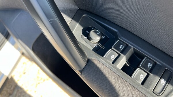 Used Volkswagen Tiguan 2021 for sale - 76217035: Photo 34