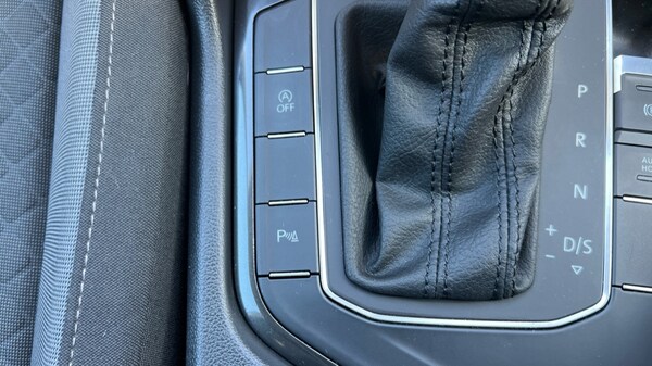 Used Volkswagen Tiguan 2021 for sale - 76217035: Photo 49