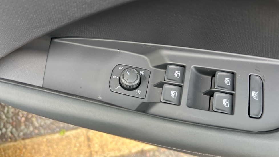 Used Cupra Terramar 2025 for sale - 76901530: Photo 41