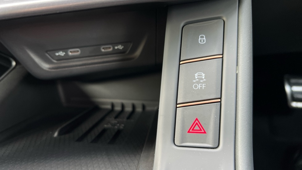 Used Cupra Terramar 2025 for sale - 76901530: Photo 60