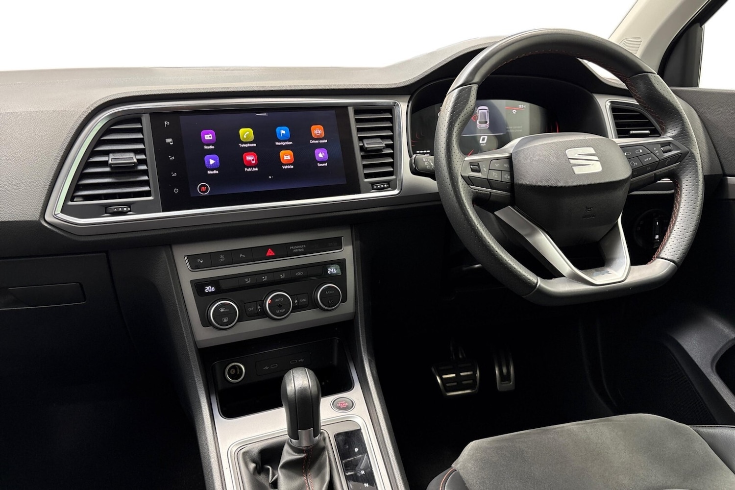 Used SEAT Ateca 2024 for sale - 76130879: Photo 2