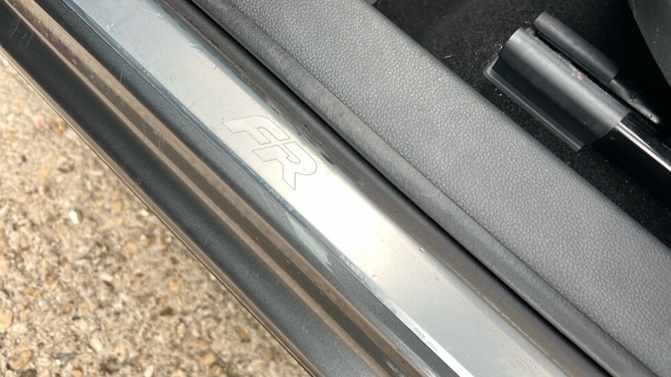 Used SEAT Ateca 2024 for sale - 76130879: Photo 36