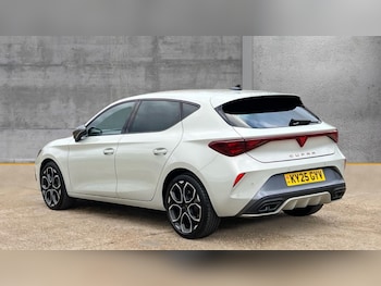 Used Cupra Leon 2025 for sale - 76501378: Photo