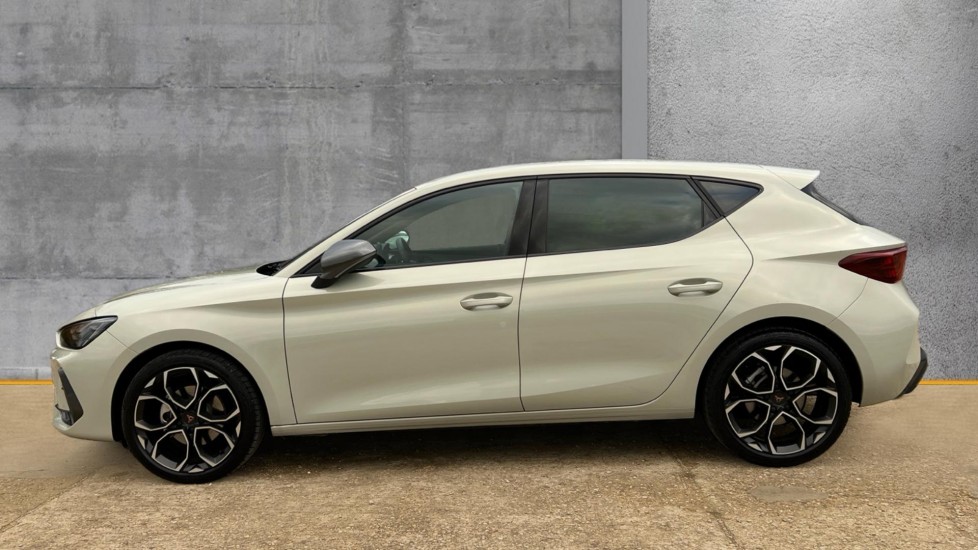 Used Cupra Leon 2025 for sale - 76501378: Photo 9