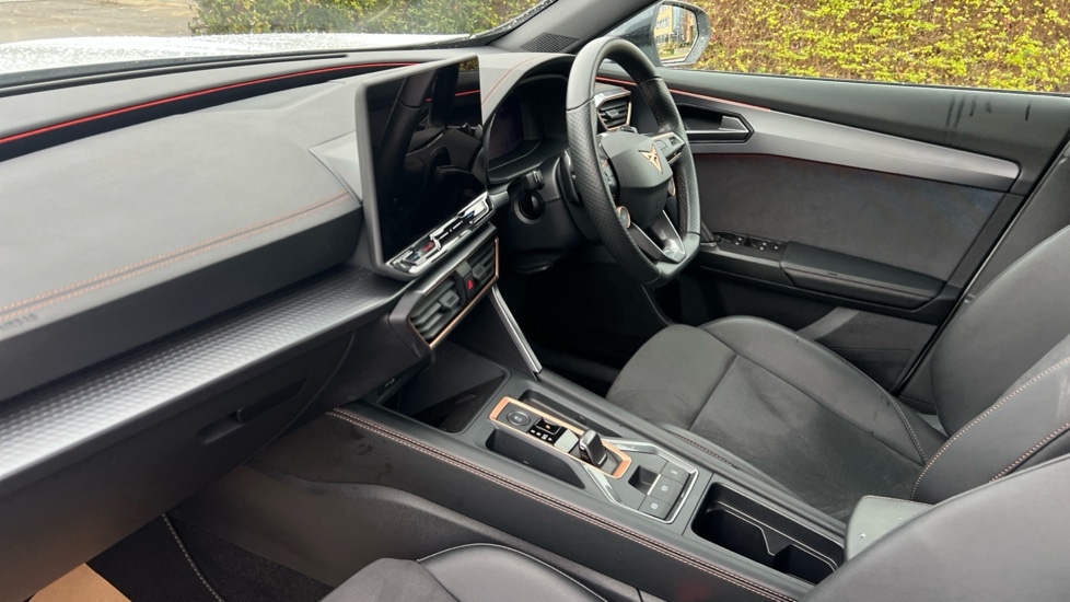 Used Cupra Formentor 2024 for sale - 76901511: Photo 2