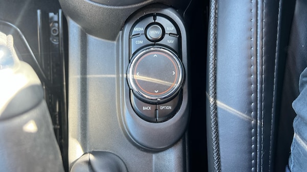 Used MINI Hatch 2018 for sale - 76302329: Photo 45