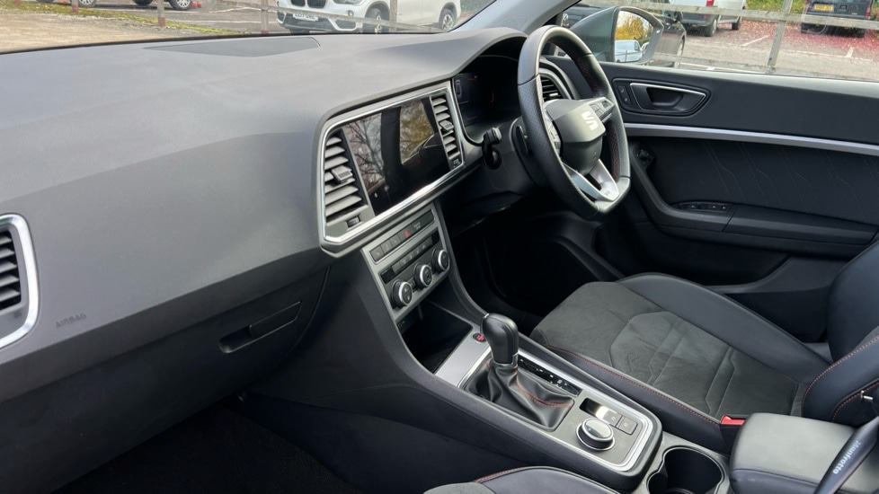 Used SEAT Ateca 2024 for sale - 76660985: Photo 2