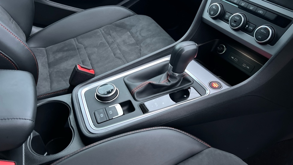 Used SEAT Ateca 2024 for sale - 76894825: Photo 33