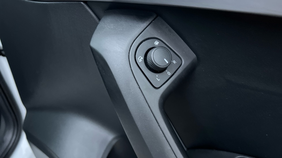 Used SEAT Ateca 2024 for sale - 76894825: Photo 38