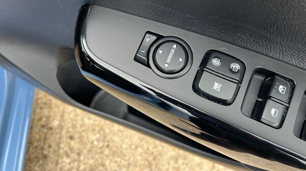 Used Kia Picanto 2021 for sale - 76130515: Photo 33