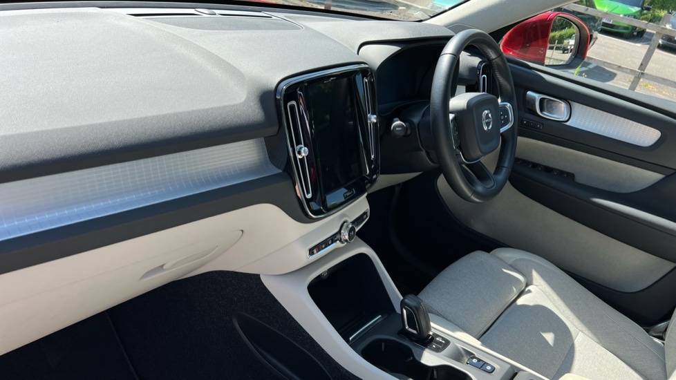 Used Volvo XC40 2018 for sale - 76355141: Photo 10