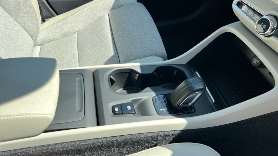Used Volvo XC40 2018 for sale - 76355141: Photo 27