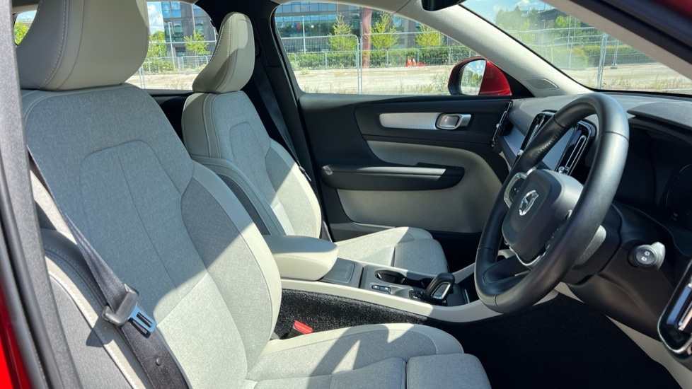 Used Volvo XC40 2018 for sale - 76355141: Photo 36