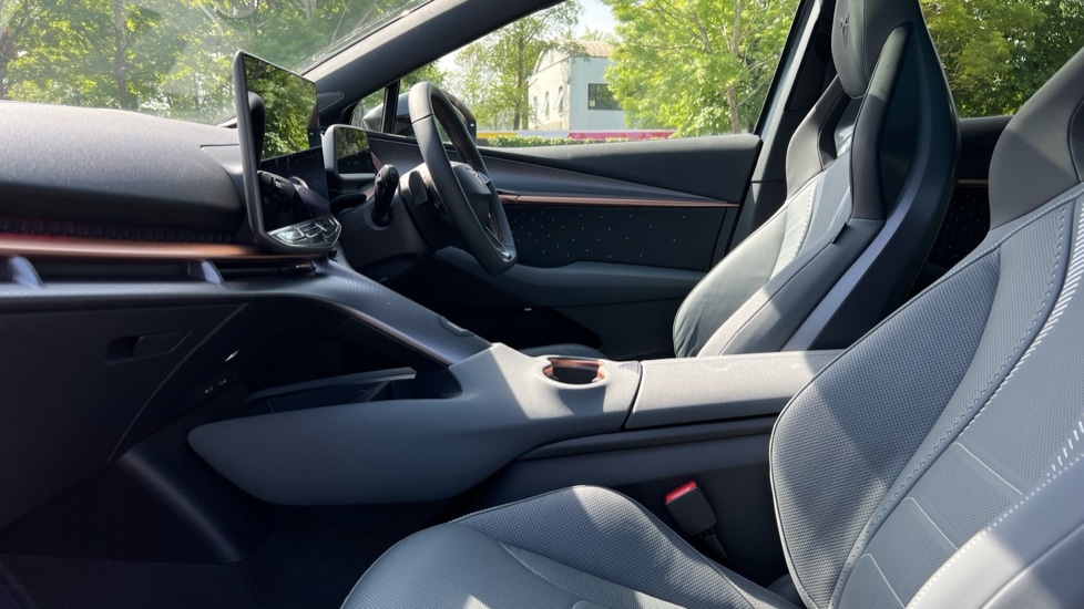 Used Cupra Tavascan 2025 for sale - 76447320: Photo 26