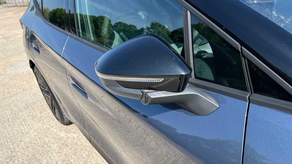 Used Cupra Tavascan 2025 for sale - 76447320: Photo 45