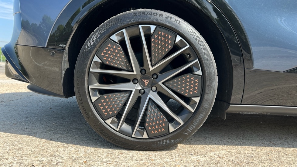 Used Cupra Tavascan 2025 for sale - 76447320: Photo 5