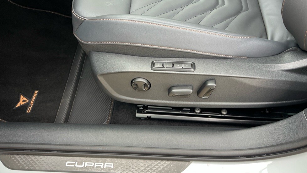 Used Cupra Leon 2025 for sale - 76404758: Photo 37