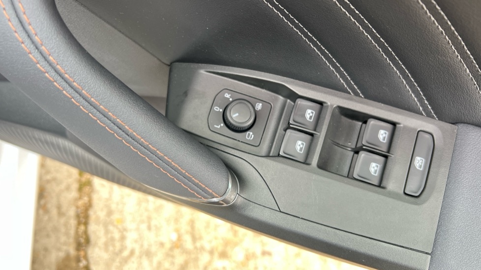 Used Cupra Leon 2025 for sale - 76404758: Photo 39