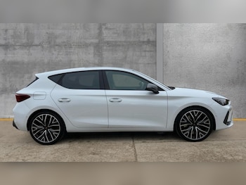 Used Cupra Leon 2025 for sale - 76404758: Photo